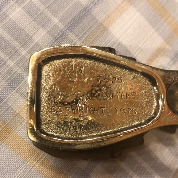 Virginia Metalcrafters Pineapple Paper Clip - Picture 8 of 9